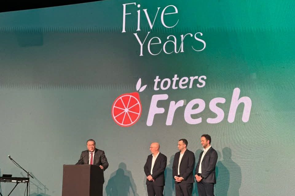 نقولا أبو فيصل يكتب”أسطورة Totersقصة نجاح لبنانية تُعيد الأمل والفرص”