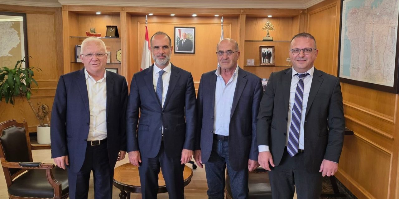 النائب ميشال ضاهر يلتقي وزير الأشغال فايز رسامني وبحث معه في أولوية طرقات قضاء زحلة والبقاع الأوسط