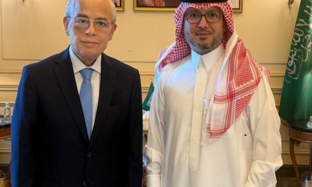 سكاف بعد لقائه بخاري: على لبنان التعامل بحكمة مع الضغوط الخارجية قبل تراجع الاهتمام الدولي به وتركه لمصيره في مواجهة إسرائيل