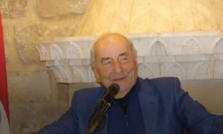 وسامٌ سقط عن نعش طليع حمدان