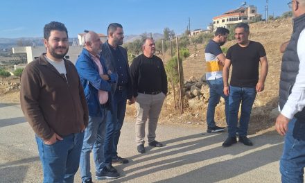 بمتابعة من ابو فاعور مؤسسة مياه البقاع كشفت على بئر المياه في العقبة لتركيب منظومة الطاقة الشمسية