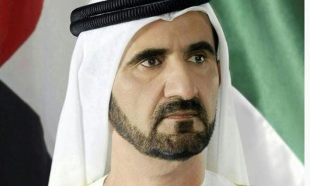 محمد بن راشد : يلهمنا يومنا الوطني التمسّك أكثر بمبادئنا وثوابتنا وقيمنا ويحفّزنا على تعزيزها في نفوس أجيالنا الصاعدة