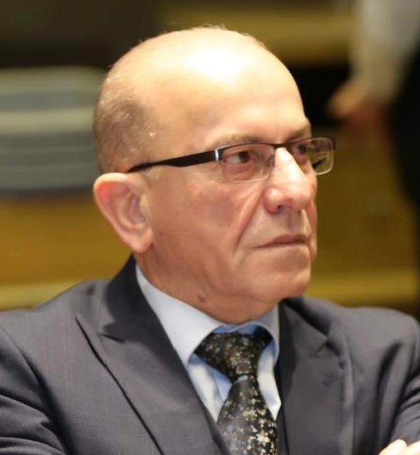 رئيس بلدية المرج السابق منور الجراح هنأ بالميلاد ورأس السنة: على أمل ان يحمل العيد رسالة سلام ومحبة وأمل بولادة جديدة للبنان والمنطقة