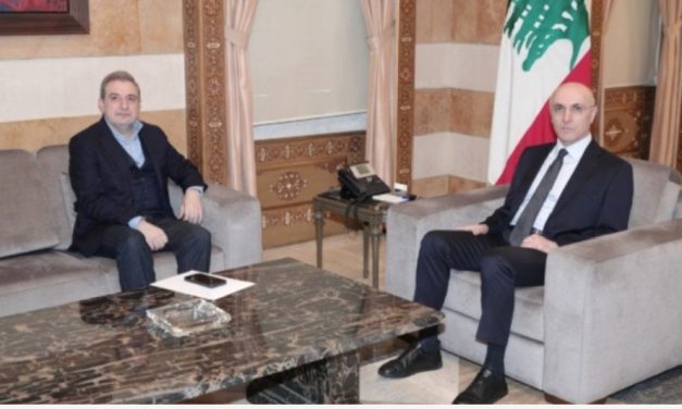 أبو فاعور عرض المستجدّات مع وزير الداخلية