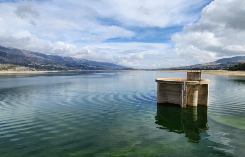 ارتفاع ملحوظ في مخزون بحيرة القرعون وتدفّق نهر الليطاني