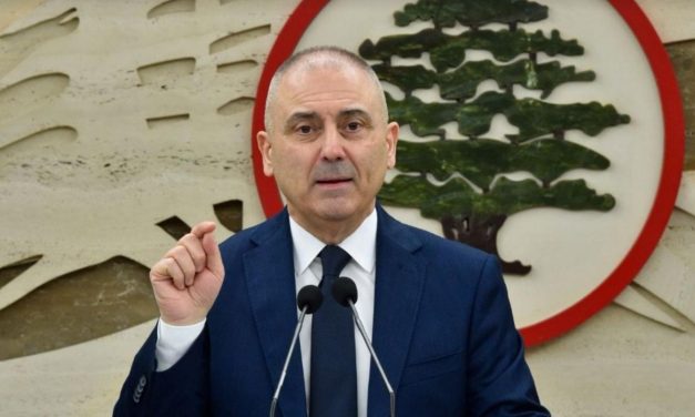 محفوض: مواطنٌ أصيل وآخر عميل…