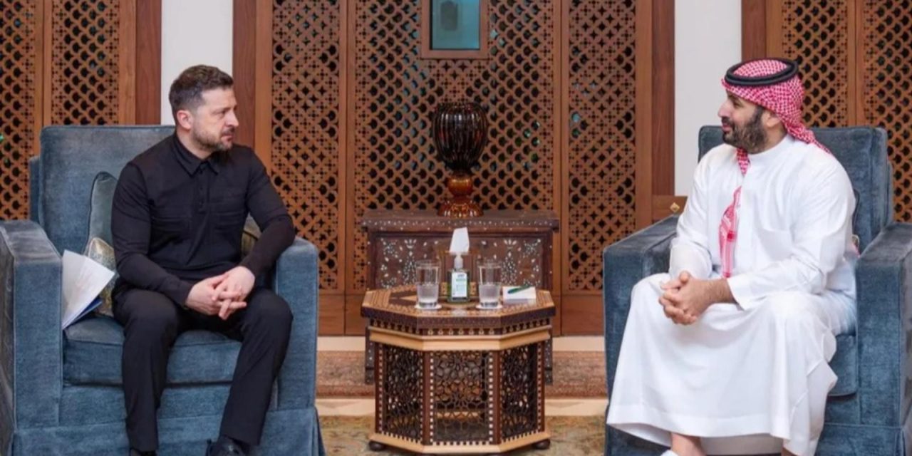 الاتفاق السعودي – الأوكراني “شراكة دفاعية تتجاوز السلاح”