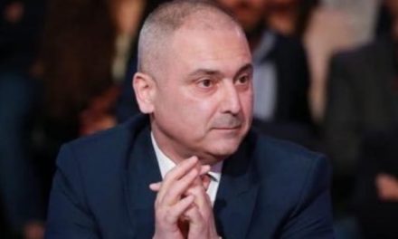 محفوض لبقائي: أقلّ ما يُقال لك إنّك سخيف وساذج