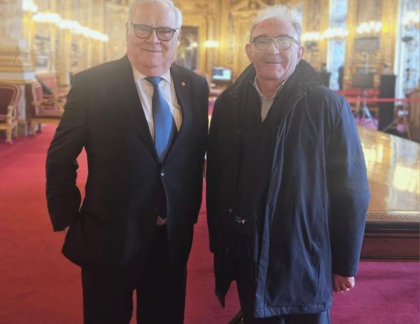 رئيس بلدية جبيل التقى عدداً من أعضاء مجلس الشيوخ الفرنسي