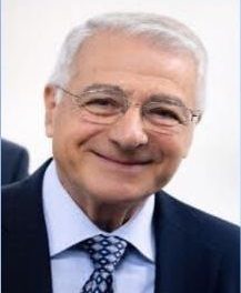 سمير إبراهيم خاطر… سيرةُ رجلٍ خدم الدولة بضميرٍ حيّ وترك في خربة قنافار إرثًا من الكرامة والعطاء