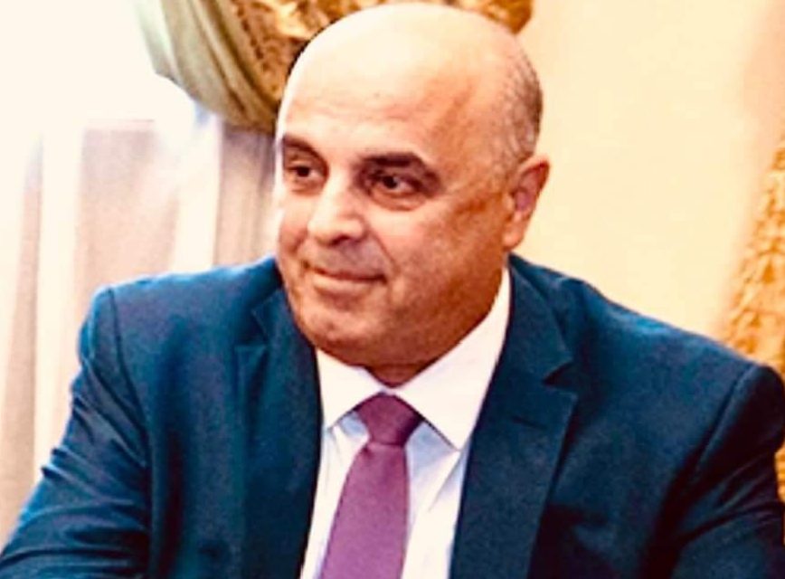 كتب نقولا أبو فيصل ” أن تعزم نفسك على الحياة للإنجاز”