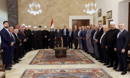 رئيس الجمهورية يستقبل وفد حاصبيا والعرقوب: الدولة مرجعيتنا وحماية لبنان أولوية وطنية