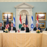 طهران خسرت لبنان: المفاوضات تحت السّقف السعودي؟