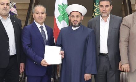 ياسين ينقل تهنئة الرئيس الحريري إلى الغزاوي بالأضحى… وتأكيد على قيم المحبة والتلاقي