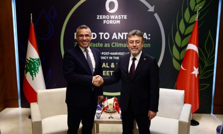 وزير الزراعة نزار هاني يشارك في مؤتمر “Zero Waste Forum” في تركيا ويبحث تعزيز التعاون الزراعي مع نظيره التركي